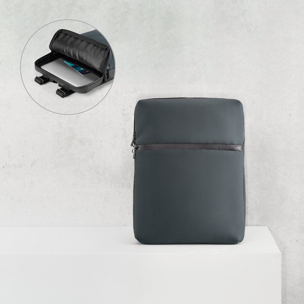 URBAN BACKPACK. Zaino porta PC 14'' in soft shell e tela cerata