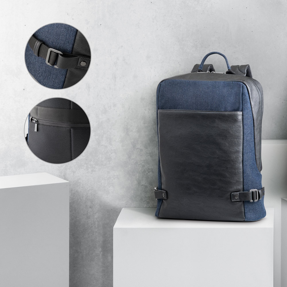 DIVERGENT BACKPACK I. Zaino porta PC fino a 15'6'' in denim e PU