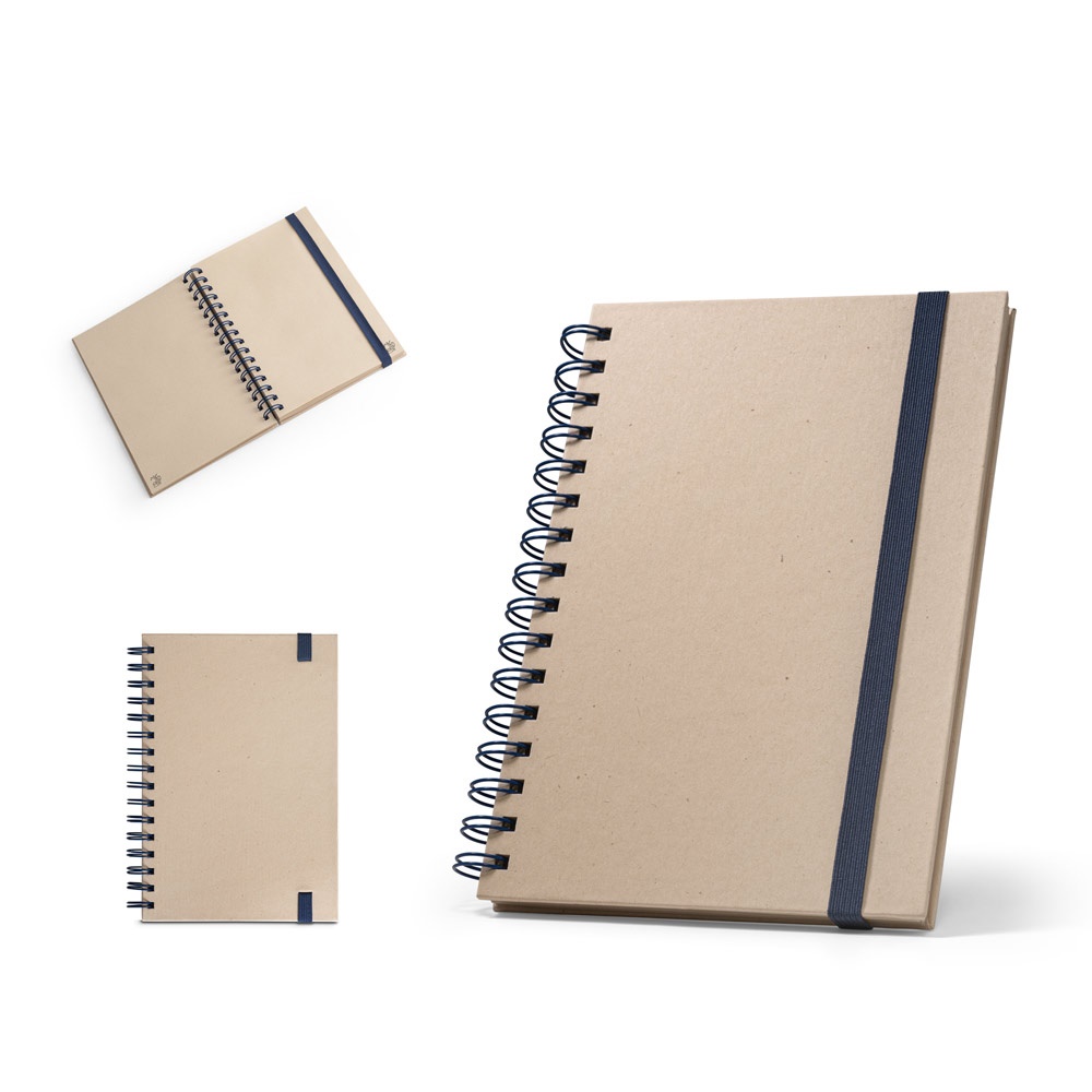 PROUST. A5 Ringbuch, Hardcover, aus Zuckerrohrpapier (80% Zuckerrohr) mit unlinierten Seiten.