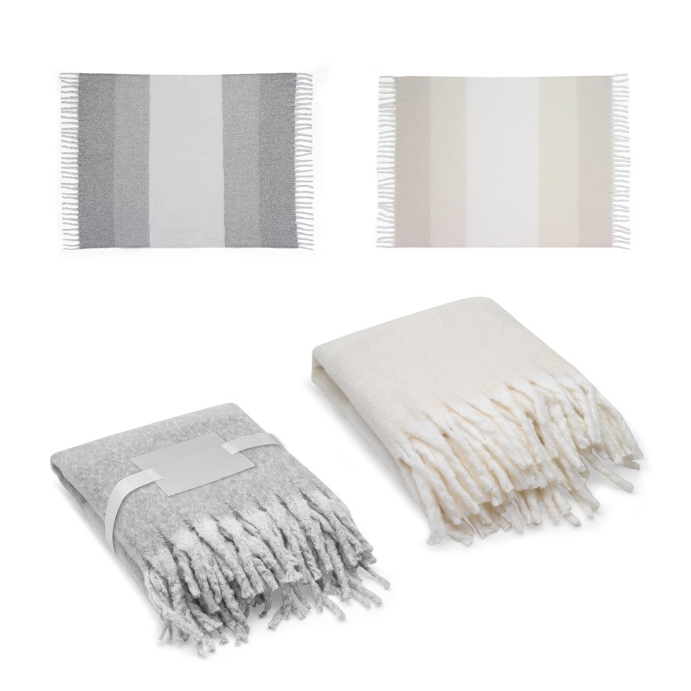 Kuschelig. Decke aus recyceltem Polyester (100 % rPET) (300 g/m²), mohairähnlicher Effekt